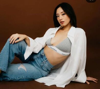 Valerie Dewi