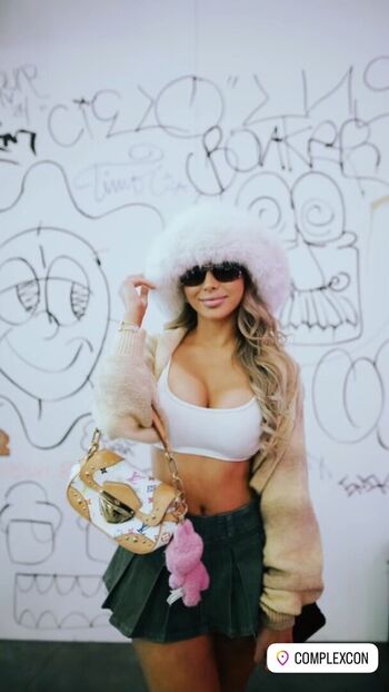 Full leaked Valerie mendez private onlyfans photo