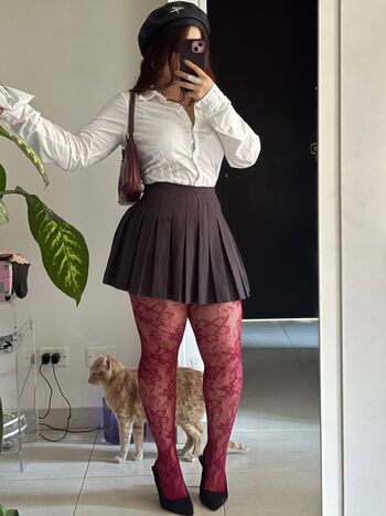 Full leaked Valerie private photo