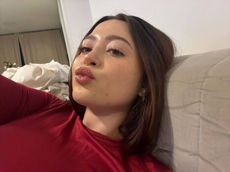 Full leaked Valerie private photo