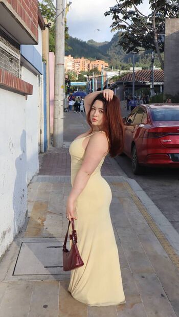 Full leaked Valerie private photo