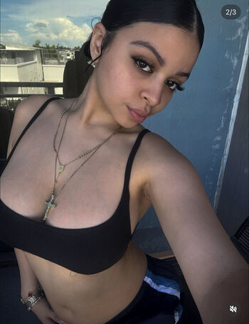Full leaked Valerieeex private photo