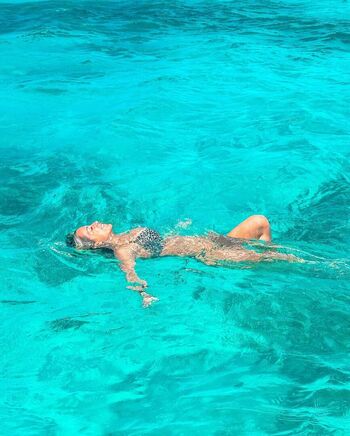 Full leaked Valeriemikos private photo