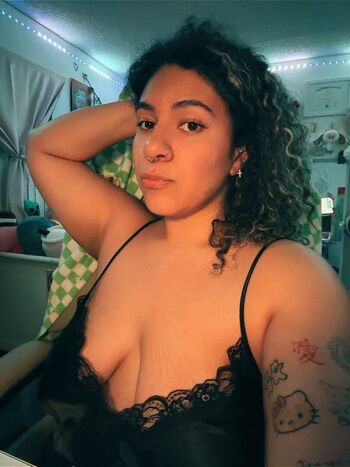 Full leaked Valeriezun private onlyfans photo