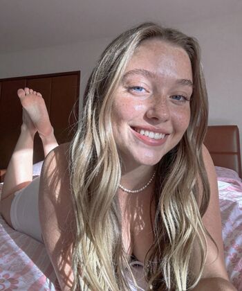 Full leaked Valevane private onlyfans photo