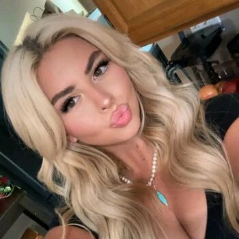 valianna.rose