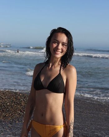 Full leaked Valiroe private onlyfans photo