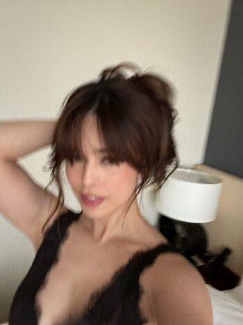 Full leaked Valkyrae private photo