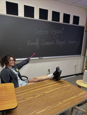 Full leaked Valkyrae page private photo