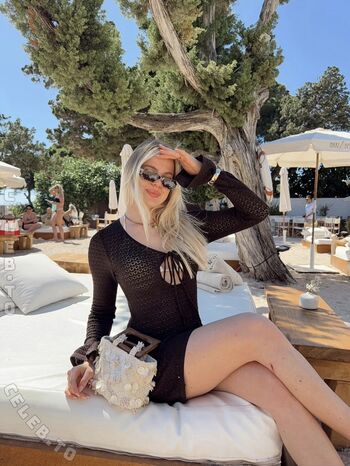 Full leaked Vallixpauline private photo