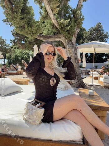 Full leaked Vallixpauline private photo