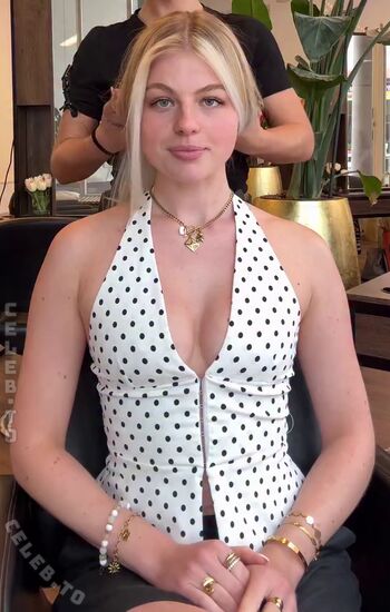 Full leaked Vallixpauline private photo
