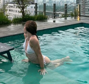 Full leaked Vallzinhaa private onlyfans photo