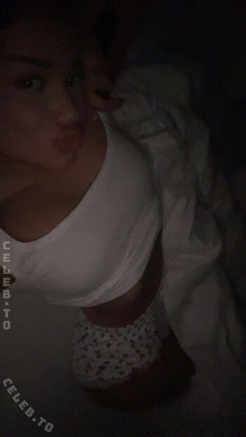 Full leaked Valonaash page private onlyfans photo