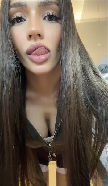 Full leaked Valya karnaval private onlyfans photo