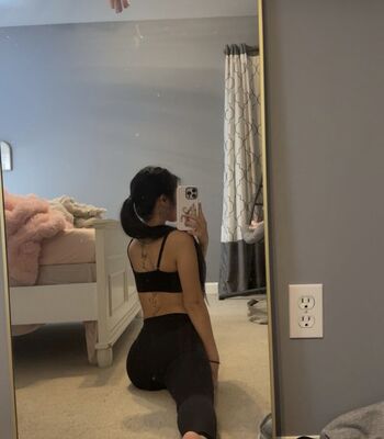 Full leaked Valyn nguyen private onlyfans photo