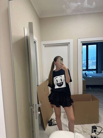 Full leaked Valyusha private onlyfans photo