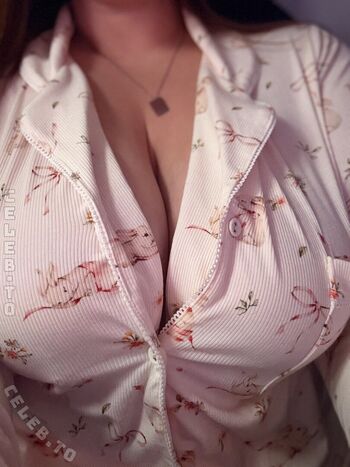 Full leaked Vampeaches private photo