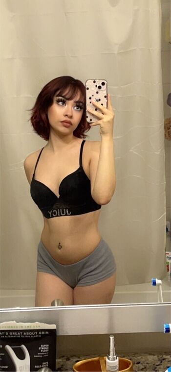 Full leaked Vampsqueen private onlyfans photo