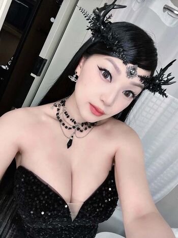 Full leaked Vampybitme page private onlyfans photo