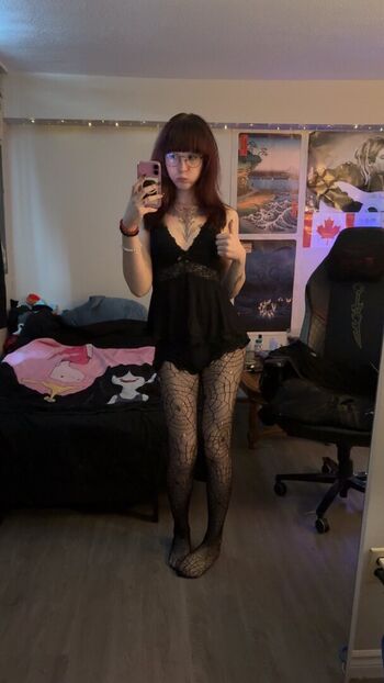 Full leaked Vampyricfangz private onlyfans photo