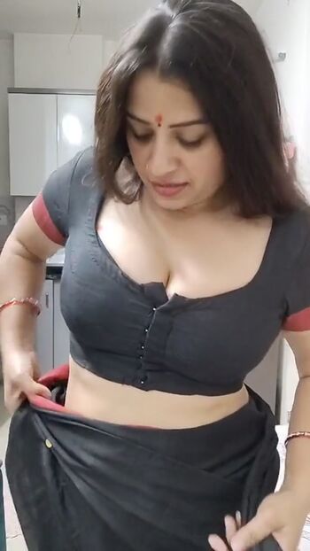 Full leaked Vandana pathak page private onlyfans photo