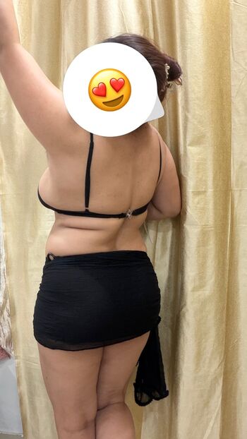 Full leaked Vandana pathak private onlyfans photo