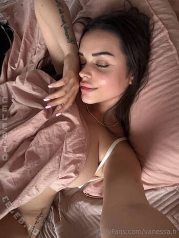 Full leaked Vanessa h private photo