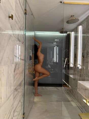 Full leaked Vanessa rhd private onlyfans photo