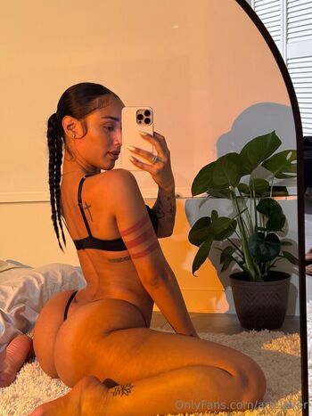 Full leaked Vanessa rodriguez page private photo