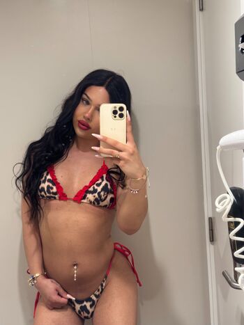 Full leaked Vanessa transgirl page private onlyfans photo