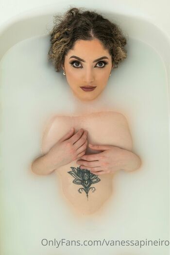 Full leaked Vanessapineiro private onlyfans photo