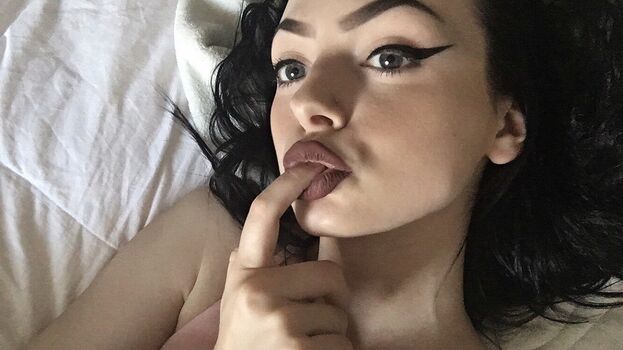 Full leaked Vanillla pussy private photo