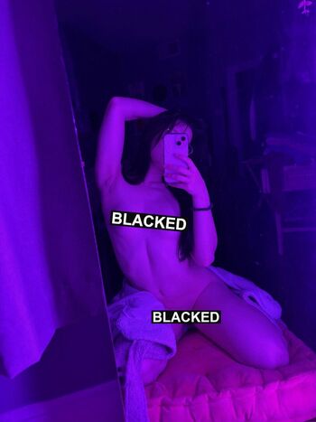 Full leaked Vannysnow private photo