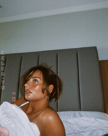 Full leaked Vanutschii private photo