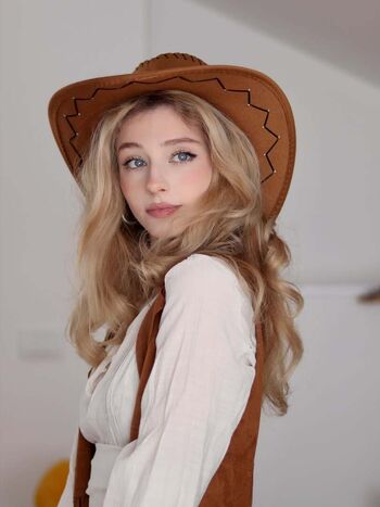Full leaked Vanya jagnic private photo