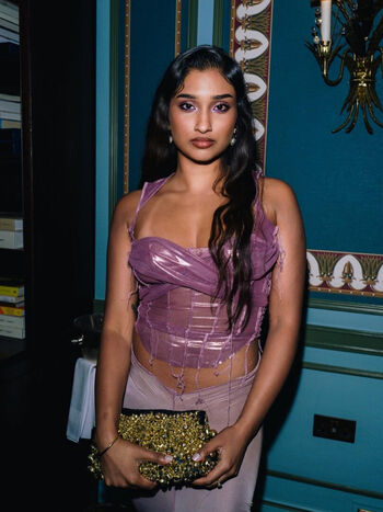 Full leaked Varada sethu private onlyfans photo