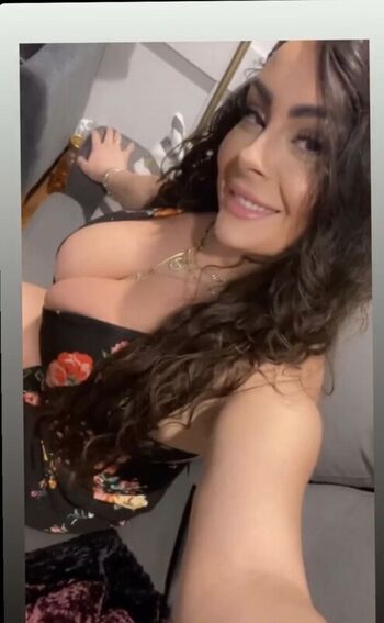 Full leaked Vaselabella private photo