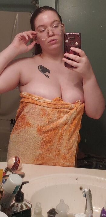 Full leaked Vcollins private photo