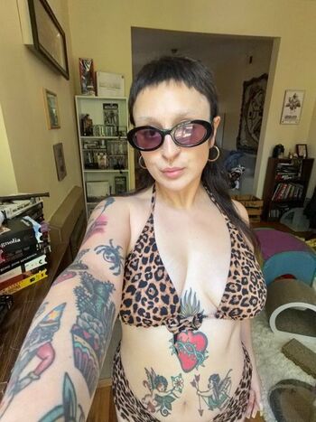 Full leaked Vegan clown private photo