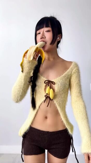 Full leaked Veganbunnyelle private onlyfans photo