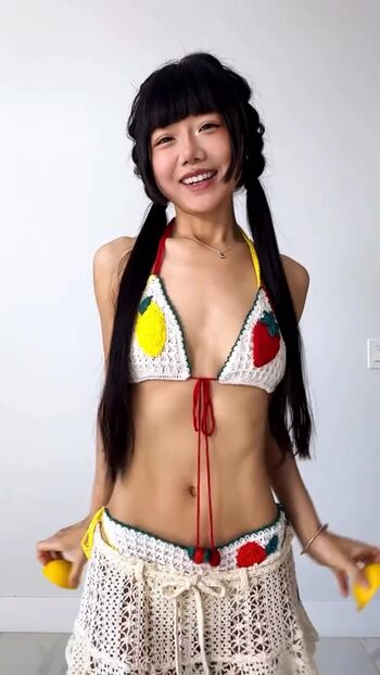 Full leaked Veganbunnyelle private onlyfans photo