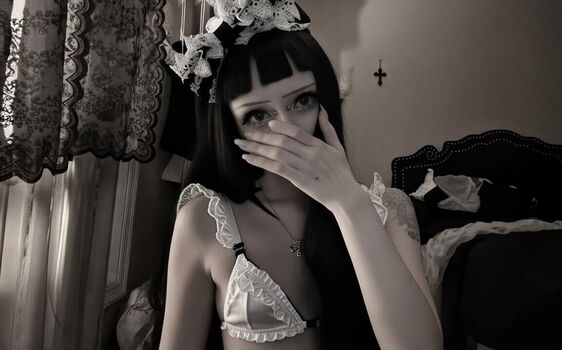 Full leaked Veildose private onlyfans photo