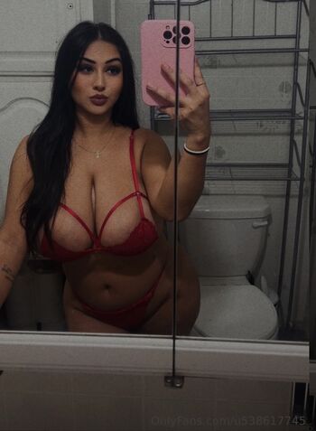 Full leaked Velizkira private photo
