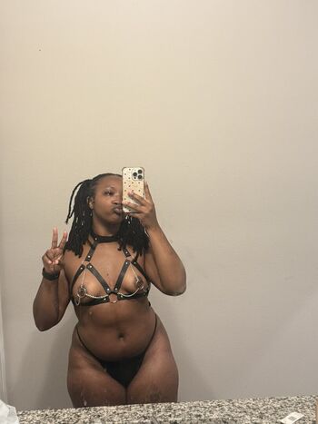 Full leaked Velvetmuse private photo