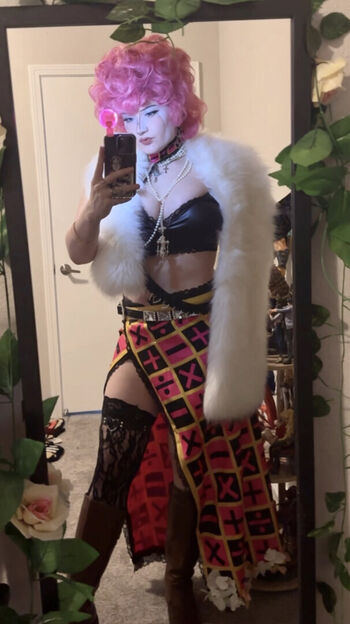 Full leaked Venom wifey page private onlyfans photo