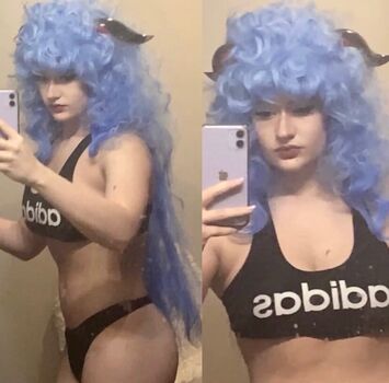 Full leaked Venom wifey page private onlyfans photo