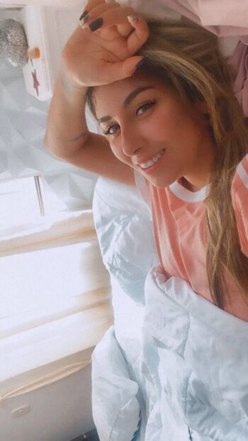 Full leaked Venus angel private onlyfans photo