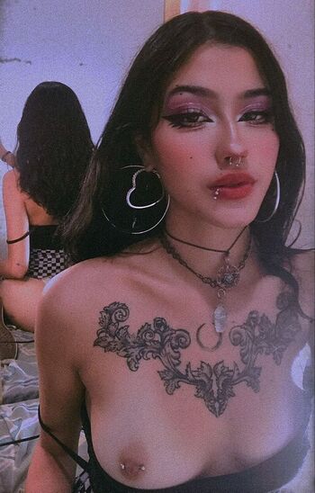 Full leaked Venus or private photo