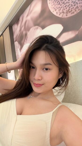 Full leaked Verllyaling private photo